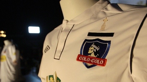 Una de las últimas camisetas de Umbro en Colo Colo, ahora vuelven.