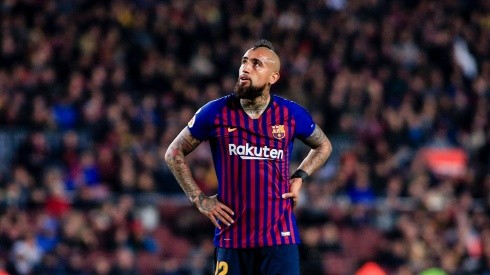 Vidal no tiene asegurada su presencia en Barcelona