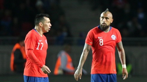 Vidal y Medel aparecen en el equipo elegido por los peruanos