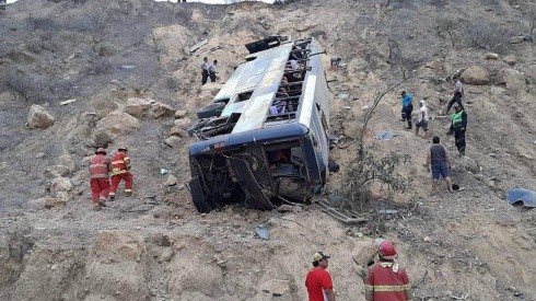 Así quedó el bus tras el fatal accidente