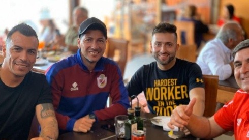 Esteban Paredes se va almorzar con Jaime Valdés