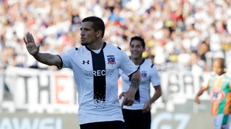 Emiliano Vecchio ganó dos títulos en Colo Colo Emiliano Vecchio ganó dos títulos en Colo Colo