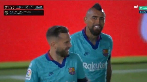 Arturo Vidal puso en ventaja al Barcelona en apenas dos minutos