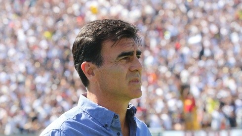 Gustavo Quinteros es uno de los entrenadores que interesa en Colo Colo