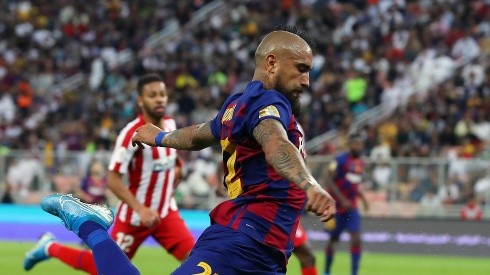Vidal es titular en el Barcelona