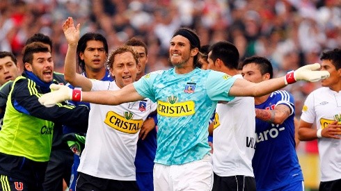Prieto festejó con todo el triunfo en el Superclásico del 2012