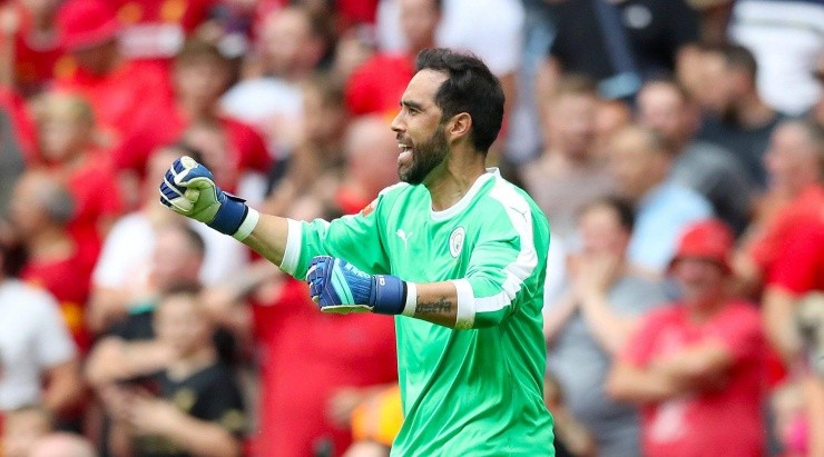Claudio Bravo Claudio Bravo