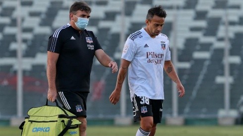 Jorge Valdivia y su lesión en el partido de Everton