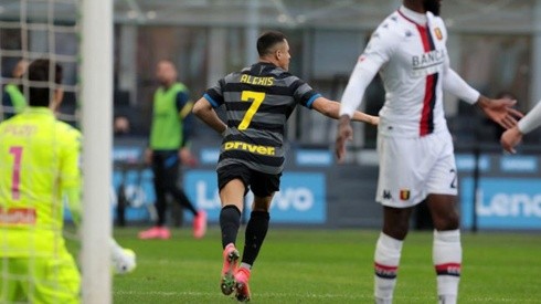 La notable jugada de Alexis ante el Genoa