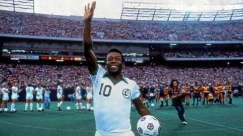 Pelé finalizó su carrera en el New York Cosmos