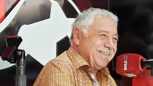 Carlos Caszely festejó un nuevo triunfo de Colo Colo.