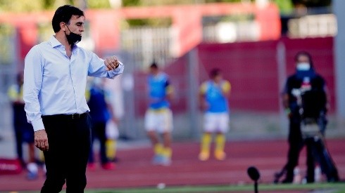 Gustavo Quinteros sufrió hasta el último minuto en la temporada 2020 | Foto: Agencia Uno
