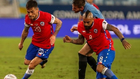 Buscan frenar a Aranguiz y Vidal en Copa América| Foto: Agencia Uno