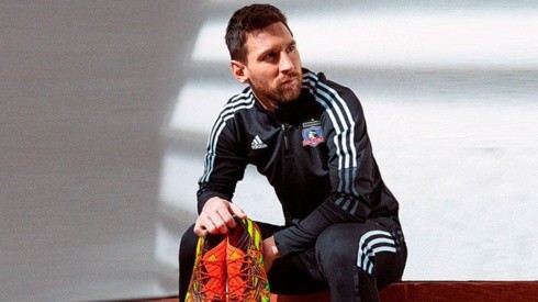 Lionel Messi con la ropa de Colo Colo