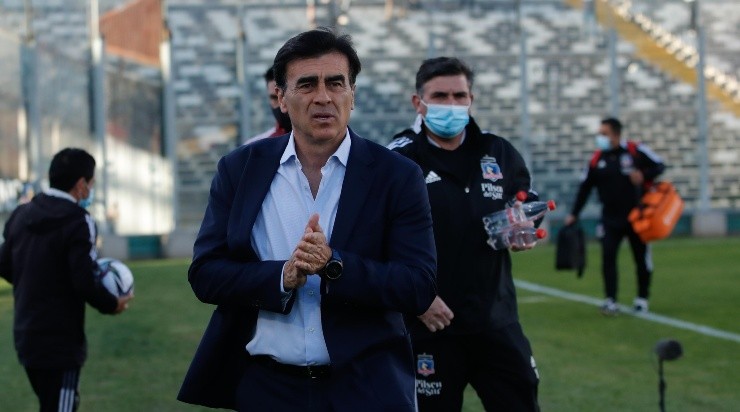 Quinteros quiere un equipo competitivo para jugar la Copa Libertadores 2022. | Foto: Agencia UNO.