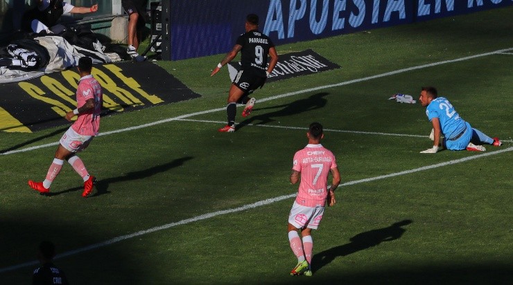 Colo Colo le ganó en la agonía a la UC gracias a un gol de Javier Parraguez. | Foto: Agencia UNO.