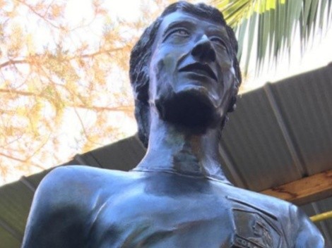 Colo Colo inaugurará la estatua en honor Chamaco Valdés
