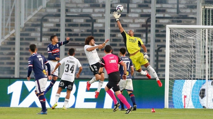 Carabalí fue unas de las buenas figuras albas en estas dos últimas fechas. | Foto: Colo Colo.