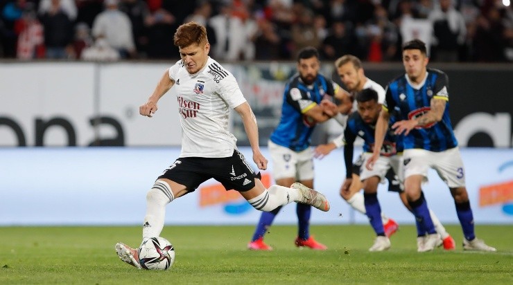 Leonardo Gil ha convertido nueve goles con la camiseta de Colo Colo. | Foto: Agencia UNO.