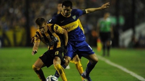 Leo Gil anticipa el partido entre Colo Colo y Boca Juniors recordando a Juan Román Riquelme