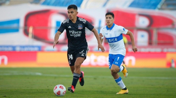 Habrá que ver su Gustavo Quinteros le da la oportunidad a algún juvenil ante Universidad Católica. | Foto: Colo Colo.