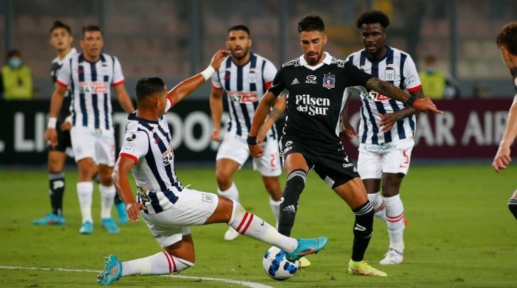 El Cacique tuvo todo para ganar en Perú, pero lamentablemente desaprovechó muchas ocasiones de gol y solo se pudo conformar con el 1-1 ante Alianza Lima. | Foto: Colo Colo.