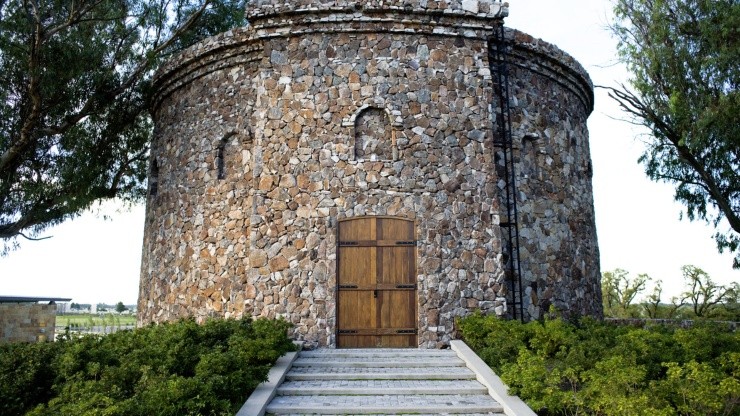 El búnker de Colo Colo en Argentina | Imagen: Sofitel Hotel&amp;Resorts