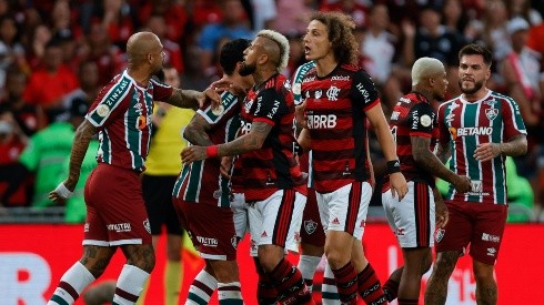 Vidal guerrea con todo en un clásico caliente, pero no evita la caída del Flamengo.