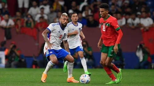 Arturo Vidal jugando ante Marruecos