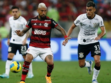 DT de Flamengo elogia a Vidal tras jugar la final de la Copa de Brasil con molestias