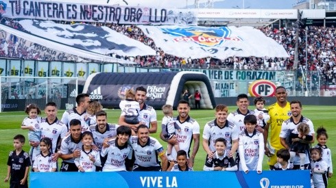 Colo Colo celebra a lo grande en el Estadio Monumental