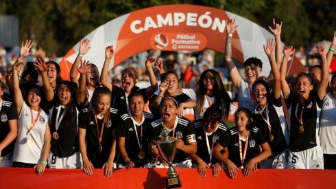 La Sub-19 de Colo Colo Femenino se corona bicampeona del fútbol chileno.