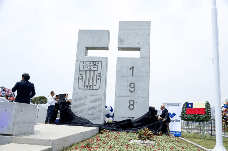 Alianza Lima inaugura memorial en honor a los mártires de 1987 | Imagen: CSD Colo Colo