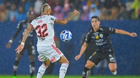 Arturo Vidal brilló en Flamengo
