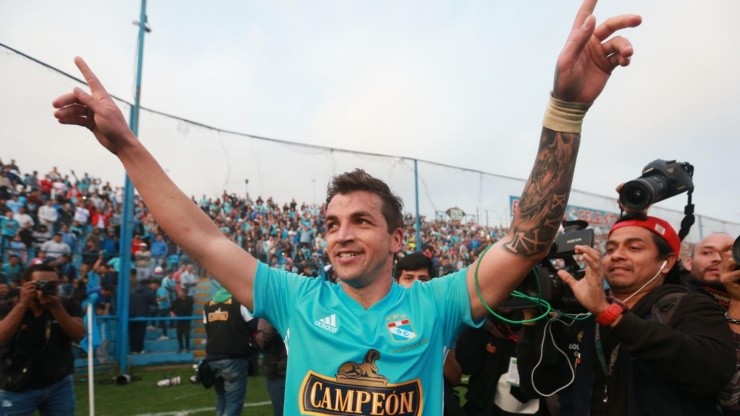 Gabriel Costa celebra uno de sus 26 goles en 2018