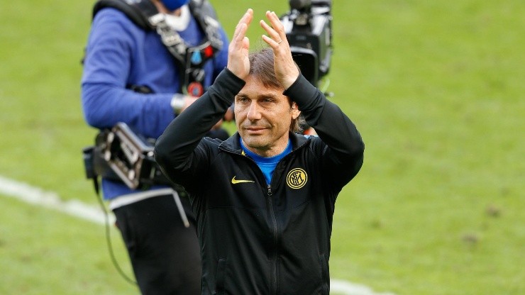 Antonio Conte le dice adiós al Inter