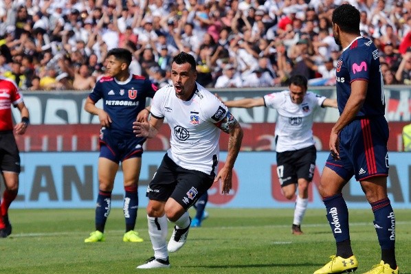 Esteban Paredes gol a la Universidad de Chile en el superclásico 186 Esteban Paredes gol a la Universidad de Chile en el superclásico 186