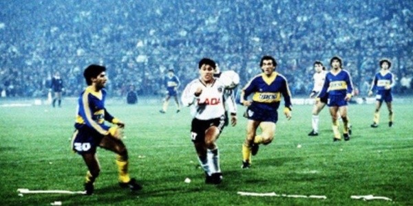 Colo Colo derrotó a Boca Juniors 3-1 un 22 de mayo de 1991 y se metió en la final de la Copa Libertadores con un global de 3-2.