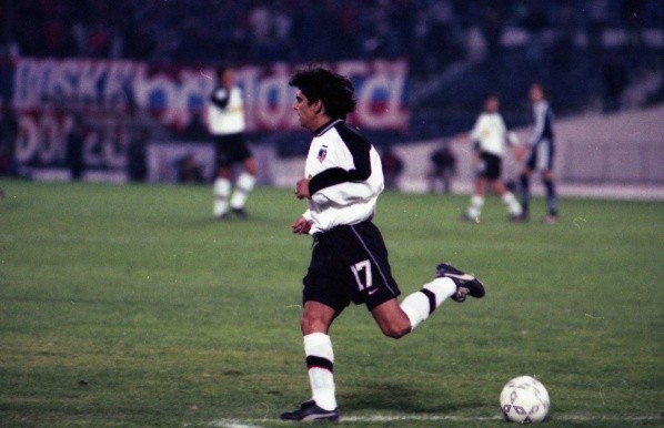 Francisco Rojas tuvo dos periodos en Colo Colo, entre 1994-1996 y 1997-2001