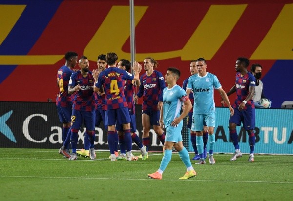 Barcelona llegó a los 64 puntos en el liderato por la liga española.