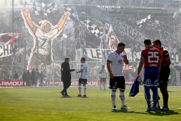 El español se volvió loco con el aliento de la Garra Blanca.