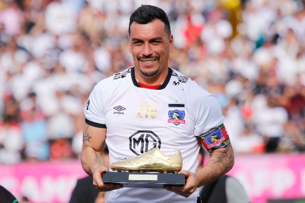 Esteban Paredes Colo Colo Esteban Paredes Colo Colo