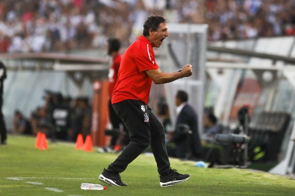 Mario Salas fue despedido tras caer en cuatro partidos consecutivos / FOTO: Agencia Uno