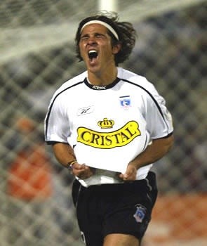 Héctor Tapia dejó Colo Colo tras jugar durante la temporada 2005.