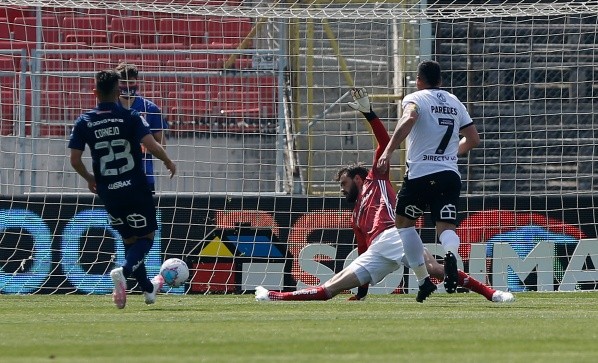El gol de Paredes a la U El gol de Paredes a la U