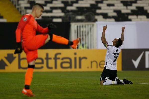 Esteban y un gol para la historia. | Foto: Getty Images.