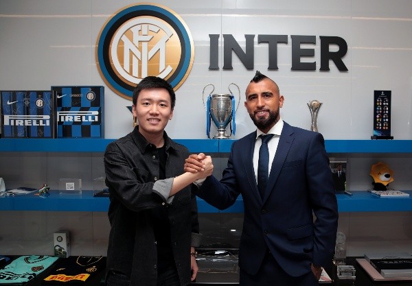 Arturo Vidal ficha en el Inter de Milán Arturo Vidal ficha en el Inter de Milán