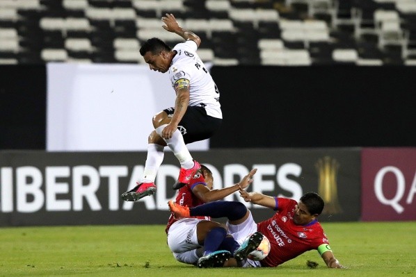 Esteban Paredes nunca tuvo una posibilidad de evitar la eliminación de Colo Colo.