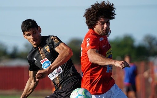 Falcón aún no se integra a Colo Colo Falcón aún no se integra a Colo Colo
