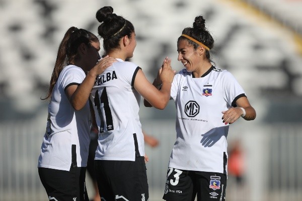 Colo Colo Femenino vuelve a las canchas